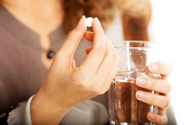 Should Antibiotics Be Taken Before Or After Meals? | Vinmec