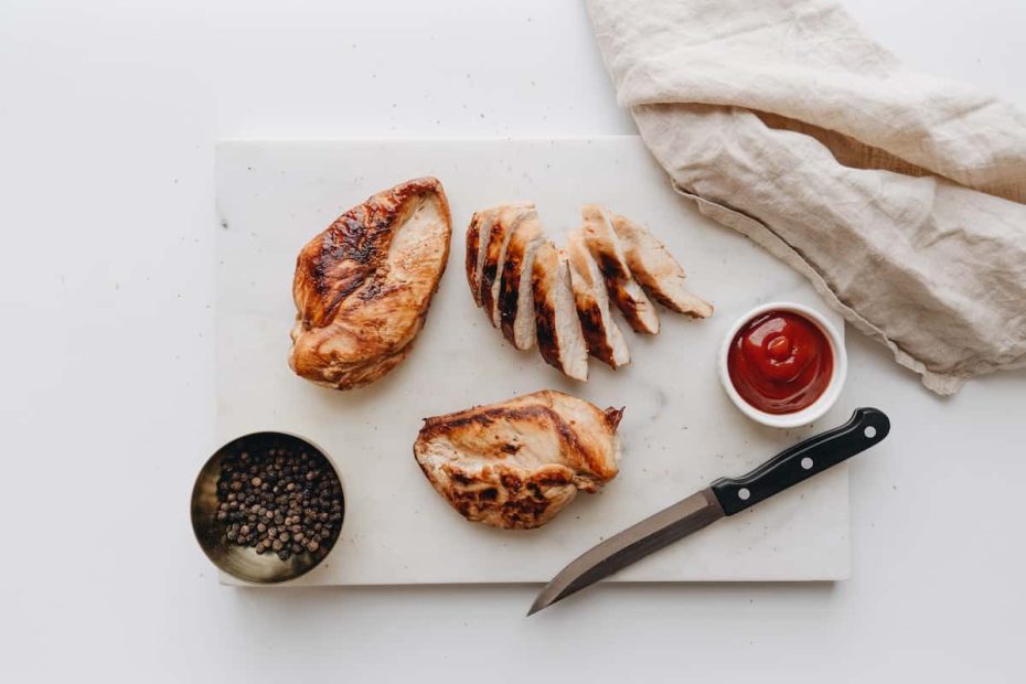 The Ultimate Guide To Chicken Breast Weights And Sizes - Foods Guy