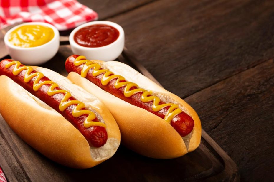 13 Best Hot Dogs In America